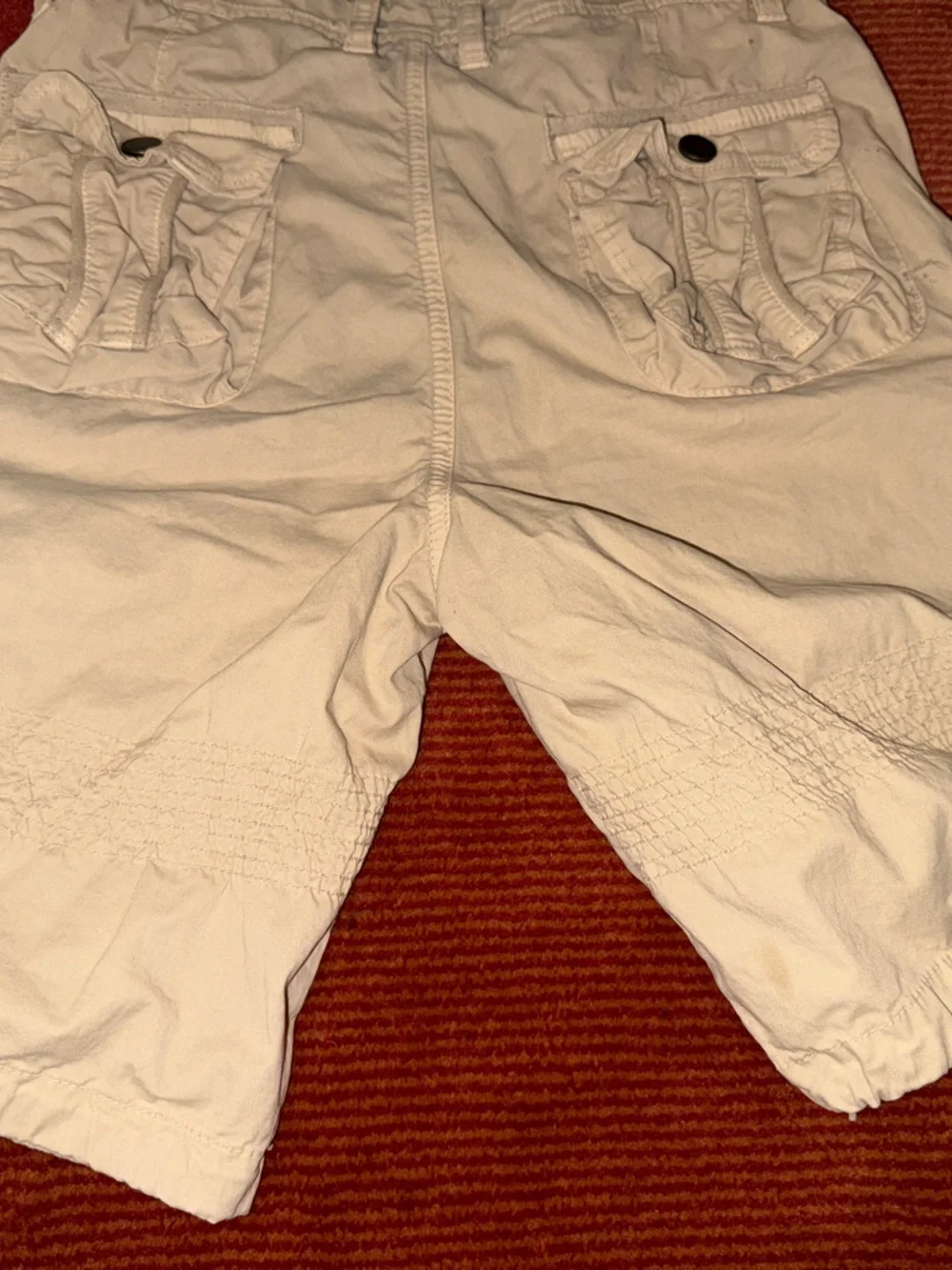 Women's Light Beige Cargo Bermuda Shorts with Utility Pockets